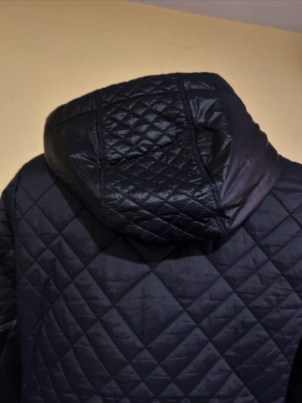 Athleta Bayview Hooded Coat Jacket Black Quilted Lightweight Women's Size S - Picture 9 of 14